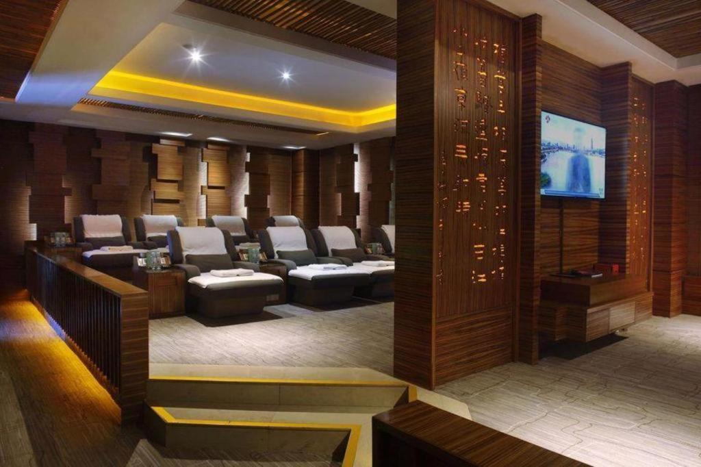 Dongguan Silver World Garden Hotel Exterior foto